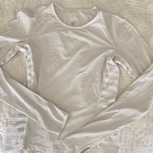 Lululemon long sleeve